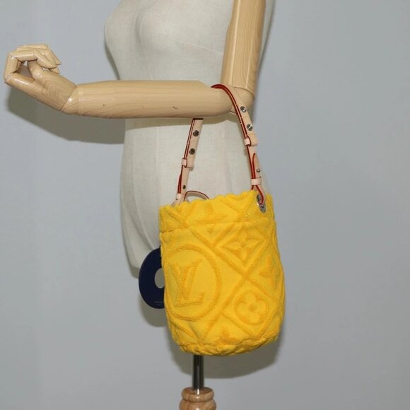 LOUIS VUITTON Bucket LV Vacation Shoulder Bag Pile Yellow M25144 LV Auth KD246SM - Picture 4 of 14